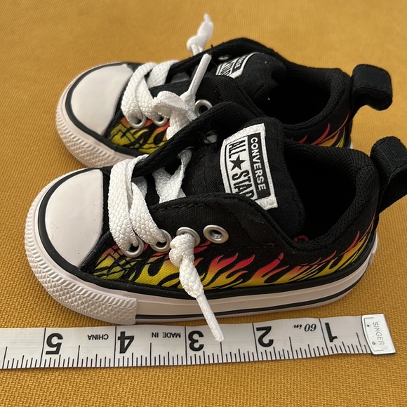 Converse All Stars flames low top baby size 3 - Picture 9 of 9